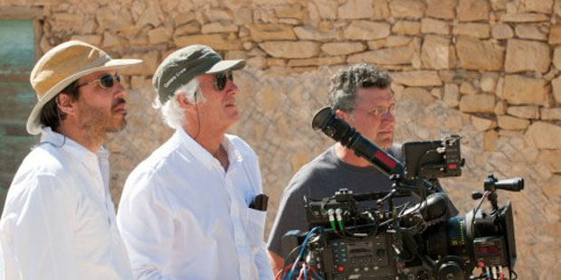 In this image released by Lionsgate, director Denis Villeneuve, left, and cinematographer Roger Dea...