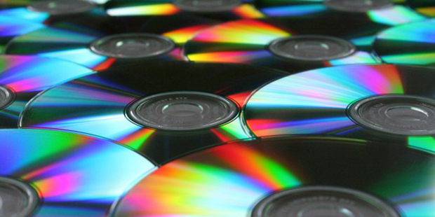Ken Colburn: Do CDs and DVDs wear out?