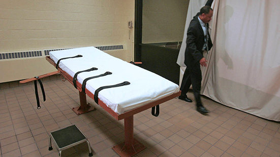 Arizona court issues warrant to execute prisoner that AG Mayes tried to undo