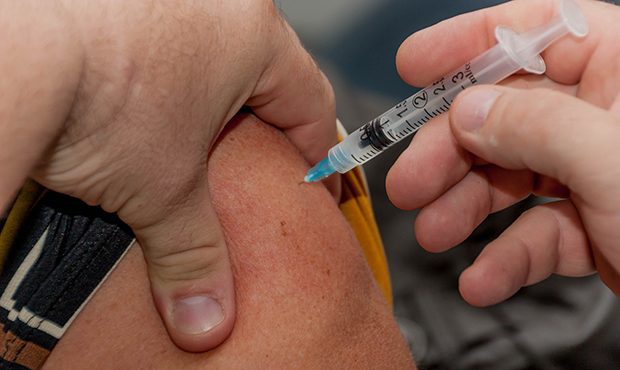 Arizona rolls out vaccination campaign as flu season nears