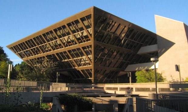 Tempe City Hall selected as ugliest building in Arizona