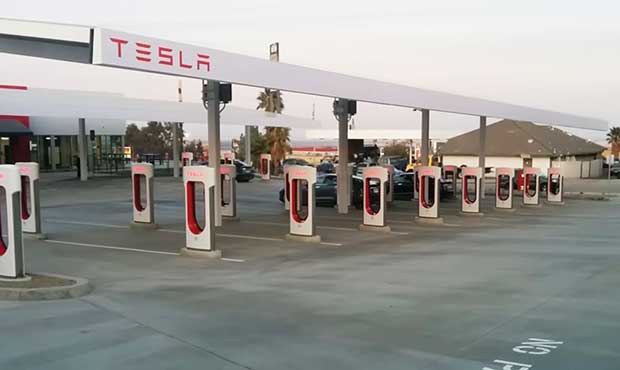 Tesla to raise Supercharger rates in US, nearly double in Arizona