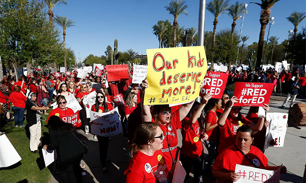 Here is how Arizona school districts are preparing for teacher walkout