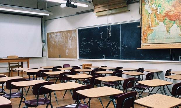 Report: Wasteful spending by Arizona school districts impacts teacher pay