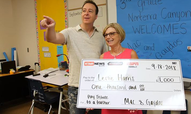 Norterra Elementary teacher wins Mac & Gaydos’ Pay Tribute to a Teacher