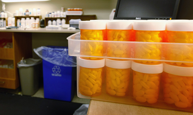 Arizona lobbyist explains efforts to regulate doctors in opioid epidemic