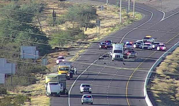 Wrong-way crash closes northbound Interstate 17 in Phoenix for hours