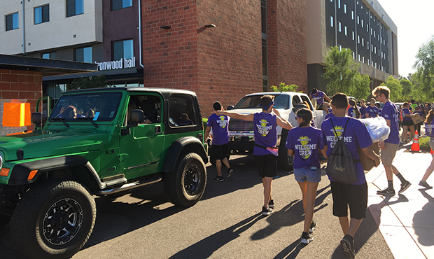Grand Canyon University welcomes new students on move-in day