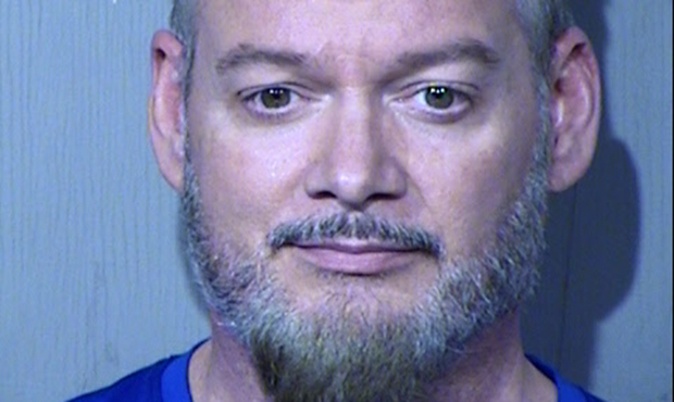 Phoenix man arrested for sexually assaulting teen girls he met online