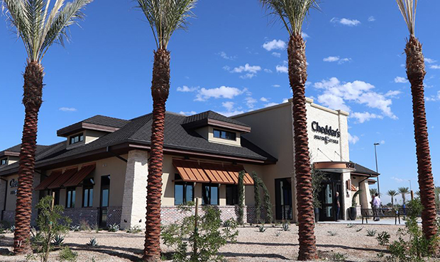 Cheddar's bringing American cuisine to Goodyear, hiring 160 employees