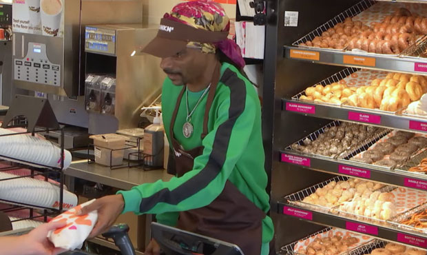 Snoop Dogg Dunkin' Donuts Beyond Sausage Glazed Doughnut...