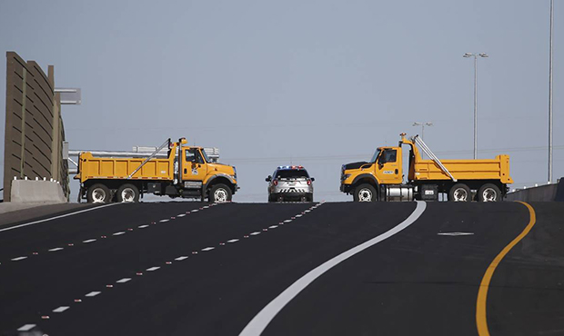 ADOT to repair asphalt problems on new South Mountain Freeway