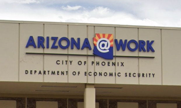 $300 federal unemployment benefits available to Arizonans this week