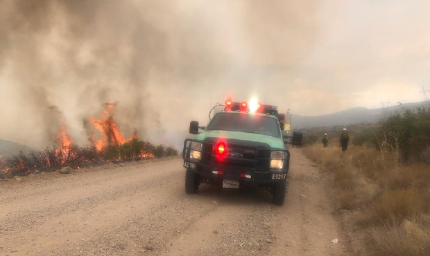 Containment continues to grow on wildfires burning outside of Phoenix