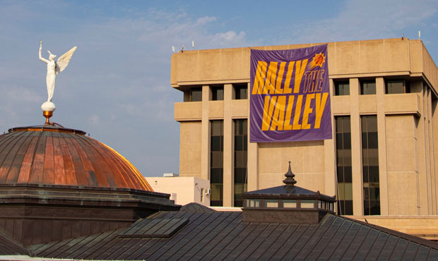 Arizona Capitol displays banner supporting Suns through end of Finals