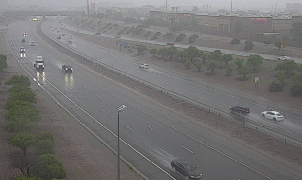 Driving rain Tuesday triggers flash flood warning in Maricopa County