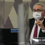 
              Senator Renan Calheiros speaks during a session by the commission investigating the government's management of the COVID-19 pandemic at the Federal Senate in Brasilia, Brazil, Tuesday, Oct. 26, 2021. (AP Photo/Eraldo Peres)
            