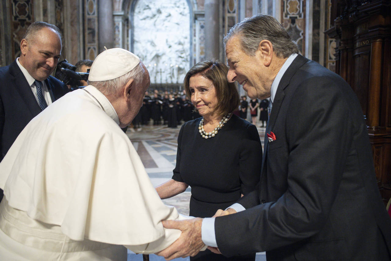 Pope Francis, greets Speaker of the House Nancy Pelosi, D-Calif., and her husband, Paul Pelosi befo...