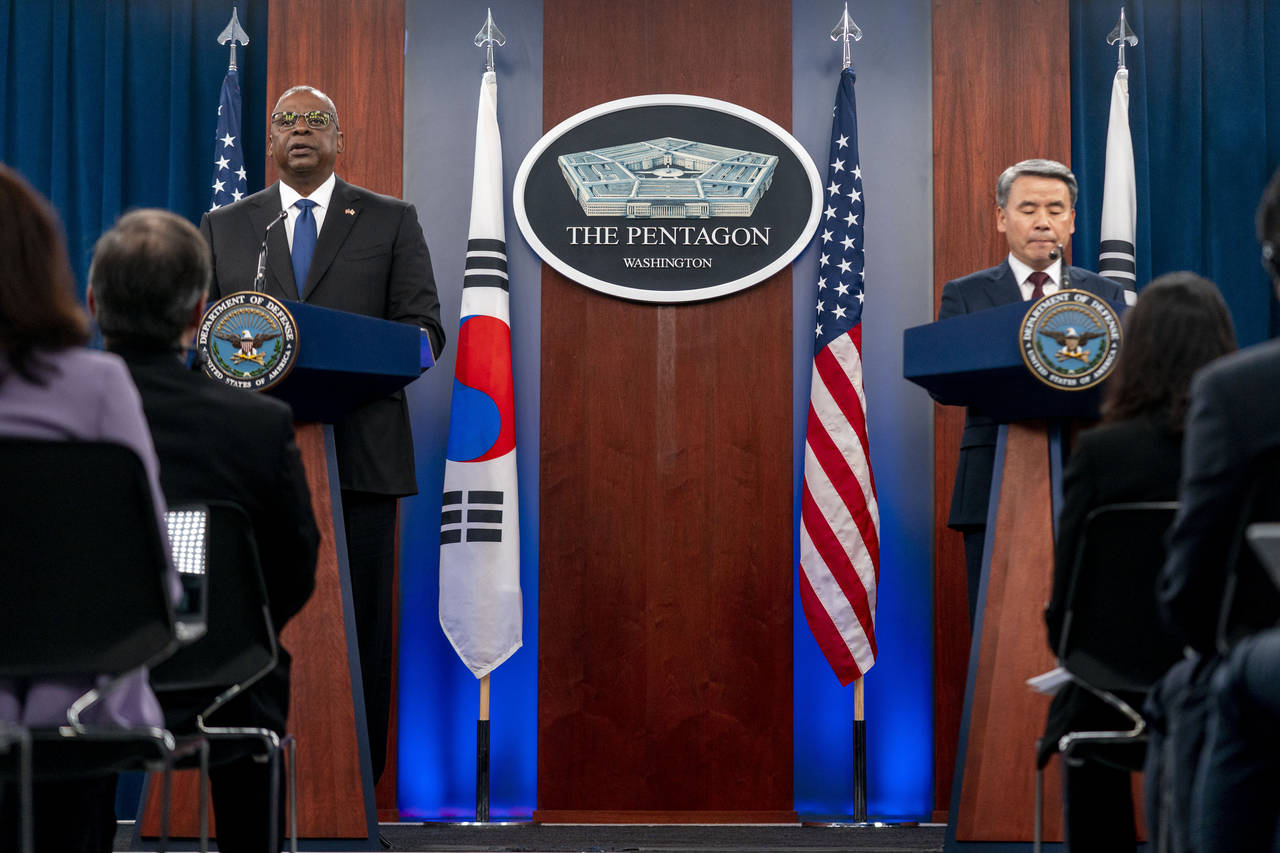 Secretary of Defense Lloyd Austin, accompanied by South Korea's Minister of National Defense Lee Jo...