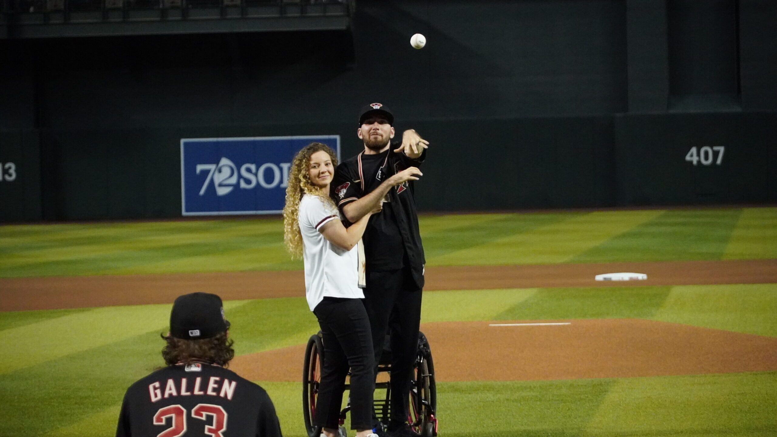 Phoenix officer Tyler Moldovan throws out first pitch at D-backs