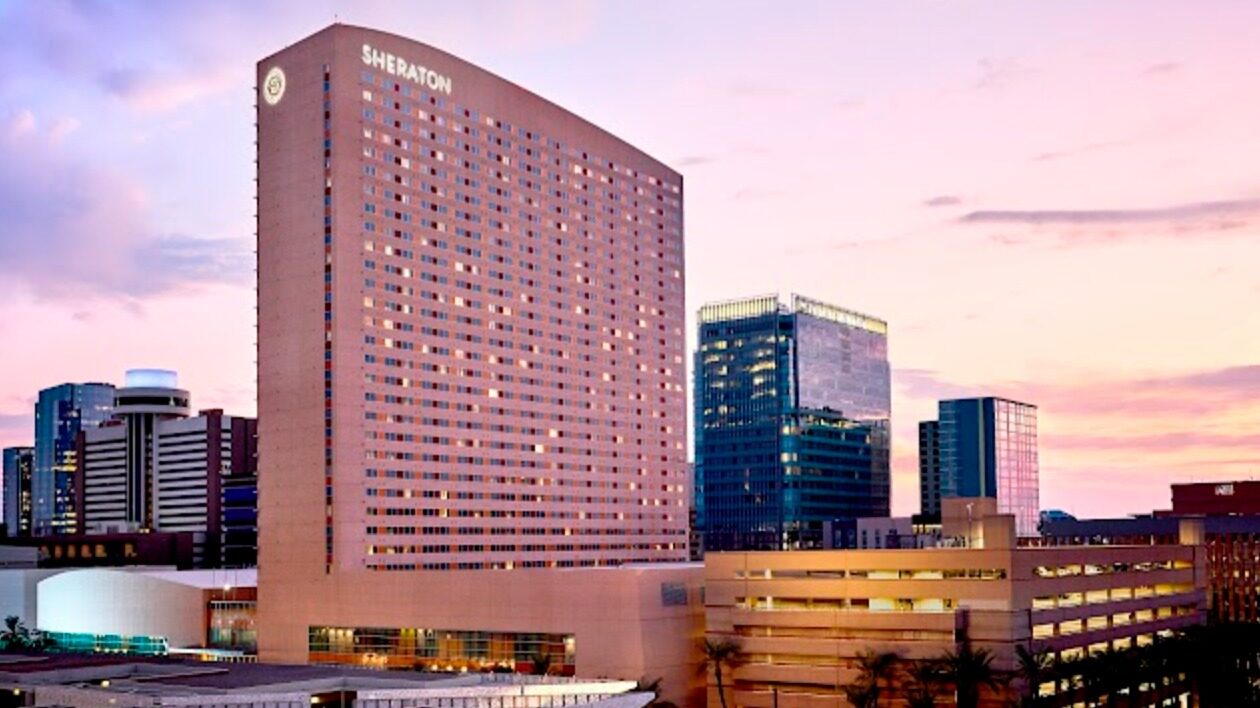 Workers at the Sheraton hotel in downtown Phoenix walked out on strike on Saturday. (Photo courtesy...