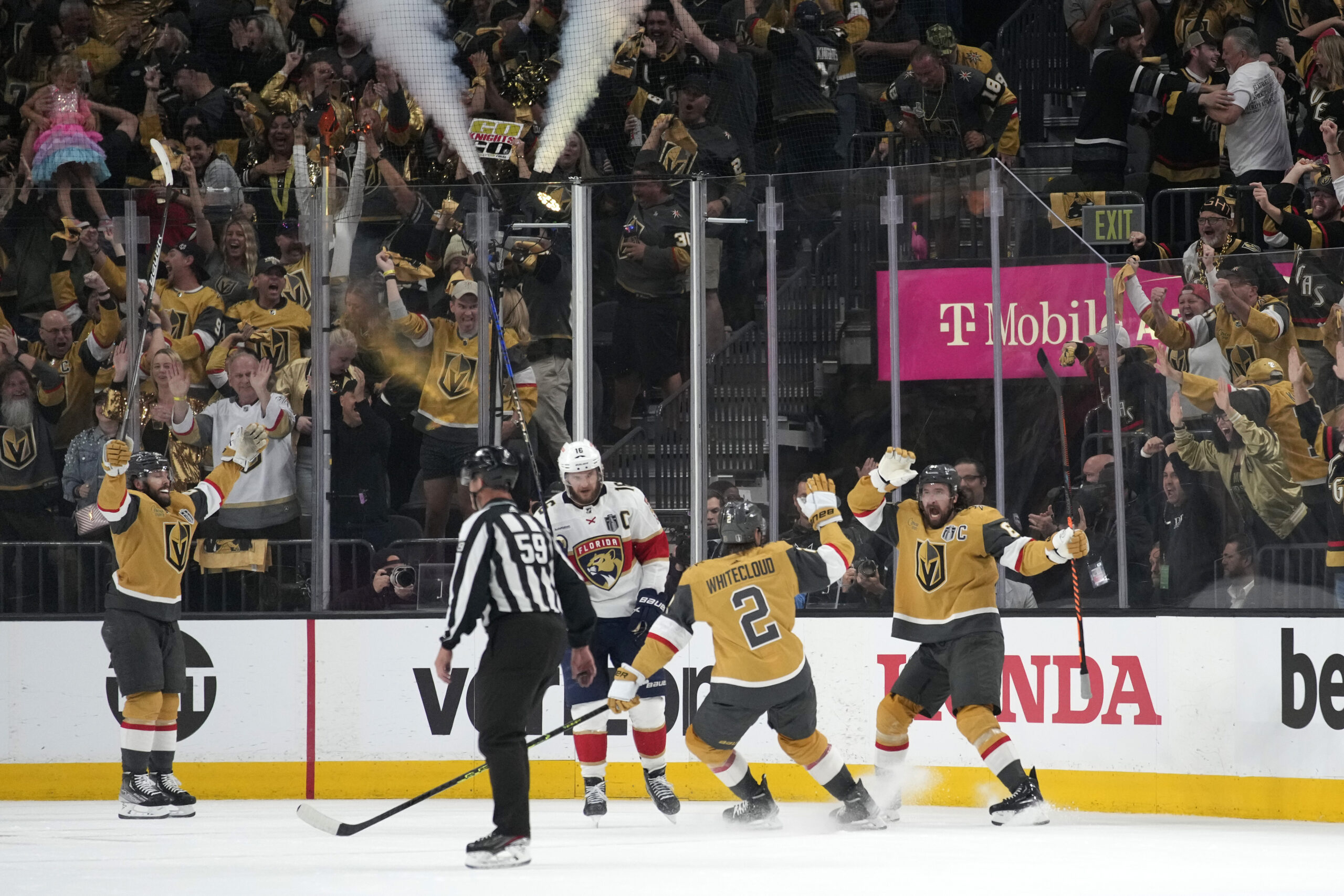 Golden Knights Blast Panthers 9 3 In Game 5 To Capture First Stanley Cup Title 