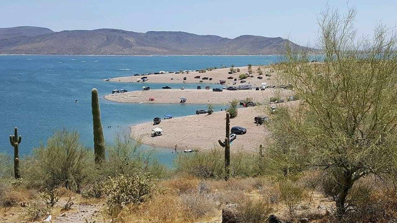 Man dead, child in stable condition after drowning incident at Lake Pleasant