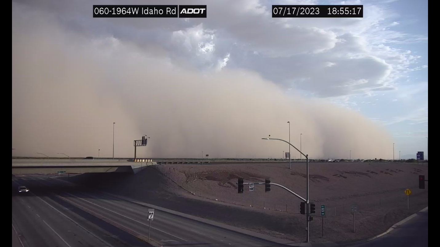 Dust storm rolls through parts of Maricopa, Pinal counties