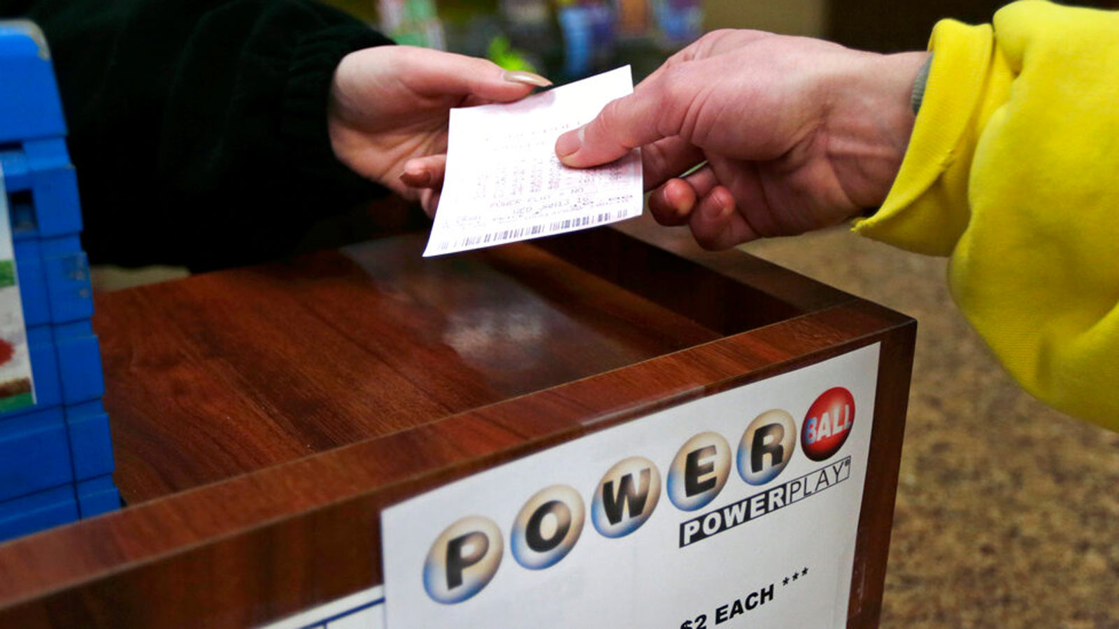 While the Powerball jackpot grew to $1 billion after going unclaimed, a ticket purchased at a Chand...