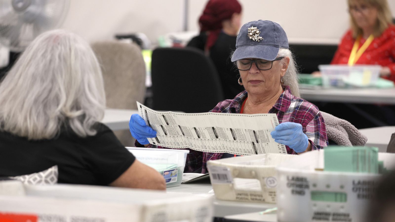 Temporary poll workers needed: 1,500 jobs in Maricopa County...