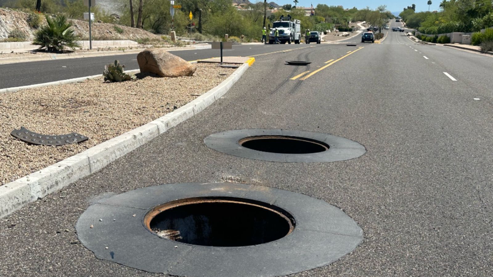 Small underground explosion blows out manhole covers in Phoenix