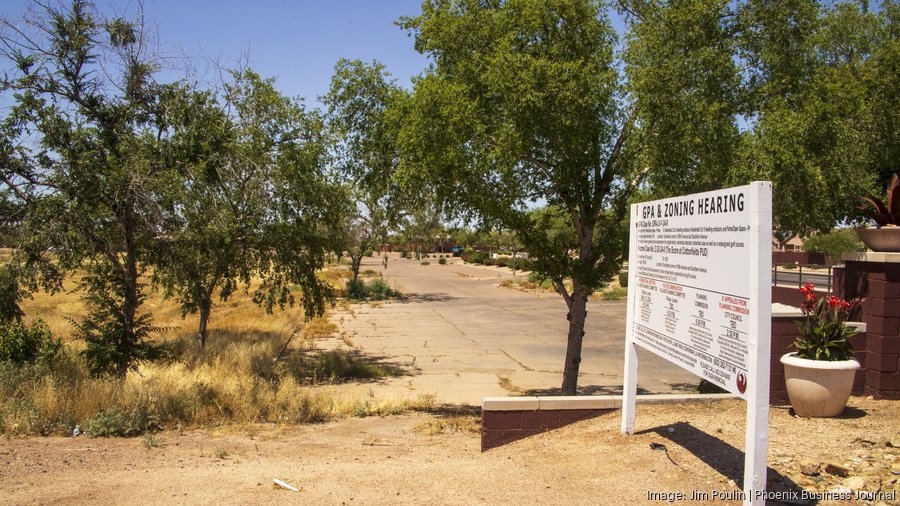 An abandoned Phoenix golf course will be revived this year by the new owner of the property. (Jim P...