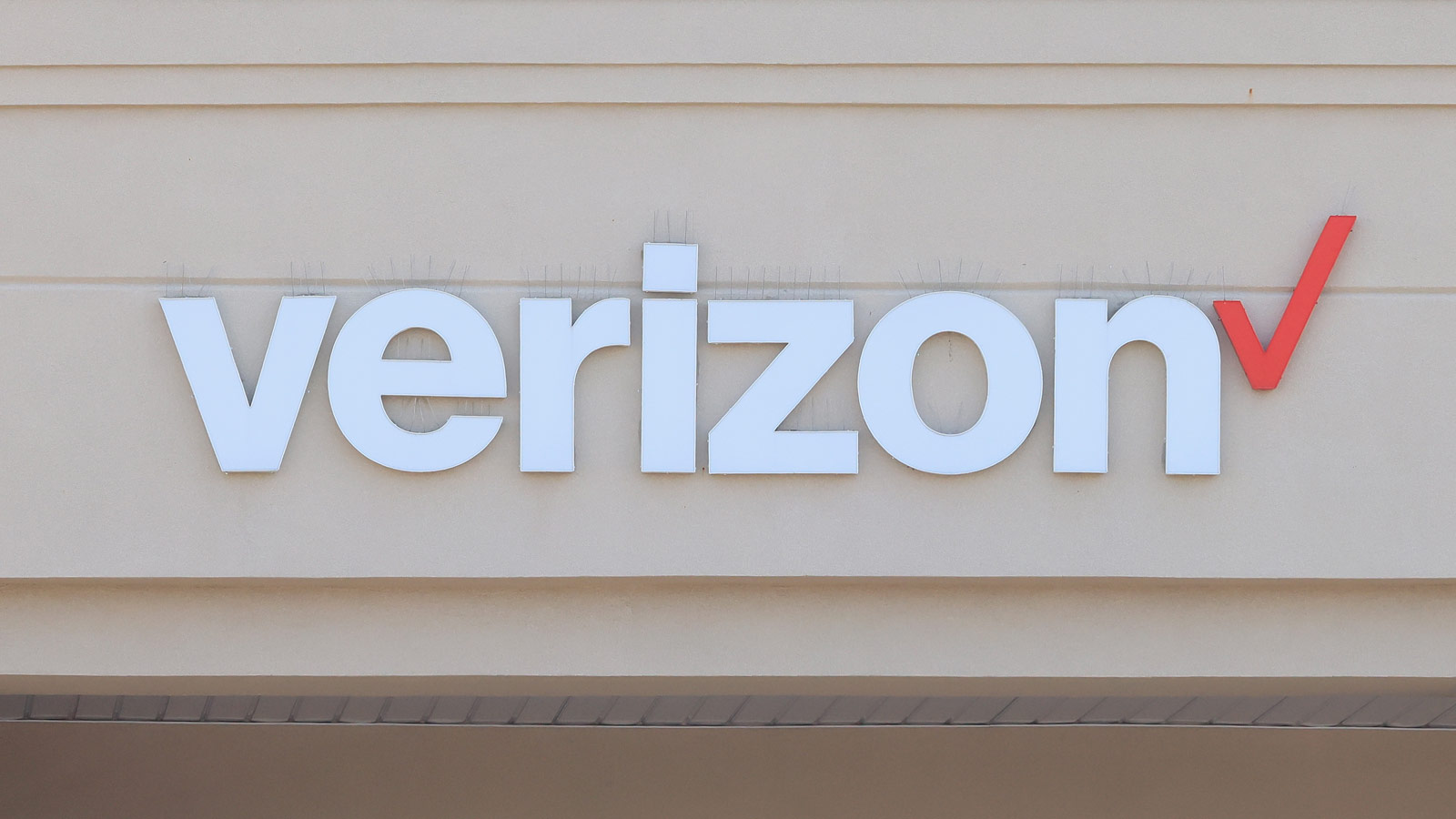 Metro Phoenix Verizon customers impacted by service issue