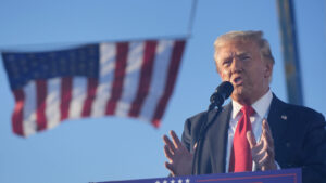 Donald Trump holds rally in California day before visiting Prescott Valley in Arizona