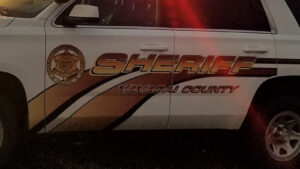 Arizona detention officer arrested after allegedly hitting a family member