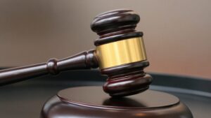 2 Mesa clinic owners plead guilty to defrauding Medicaid agency of $3.3 million