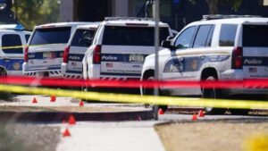 Phoenix police officer fatally shoots man who pointed gun at them