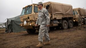 Arizona Gov. Hobbs says she welcomes help as more active-duty military head to southern border