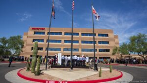 Phoenix-based Honeywell Aerospace to go its own way amid company split
