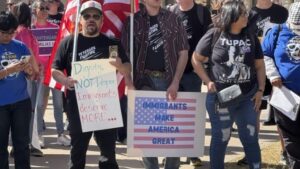 Arizona legislation would require local authorities to enforce federal immigration policy