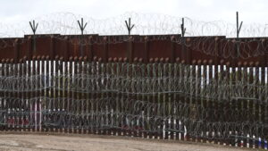 2 New Mexico teens arrested in Arizona for allegedly smuggling migrants
