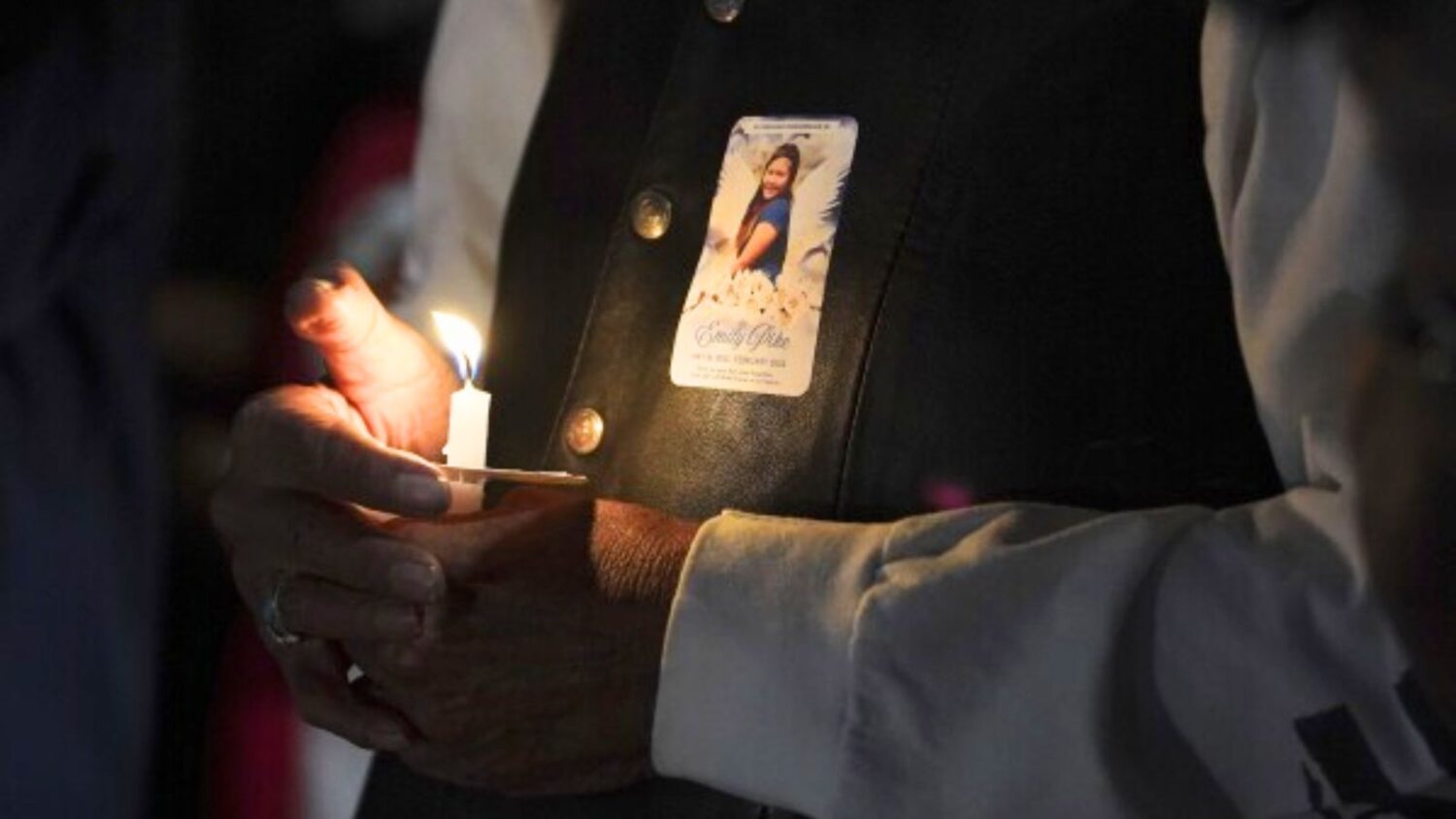 San Carlos Apache teenager found dead honored in vigil...
