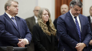 Lori Vallow Daybell plans to rest her case at Arizona trial without putting on witnesses, evidence