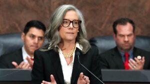 Arizona Senate president 'surprised' after governor vetoes immigration enforcement bill