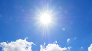 Phoenix reaches 100 degrees again, breaks daily heat record on hottest day 2025