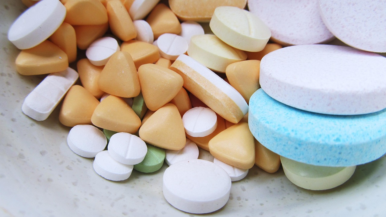 Seven Arizonans pleaded guilty in a drug trafficking case on Thursday, authorities said....