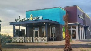 Island-inspired restaurant chain Hawaiian Bros Island Grill opens at PV in Phoenix