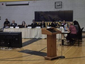Isaac School District closing 2 Phoenix campuses after board vote overruled