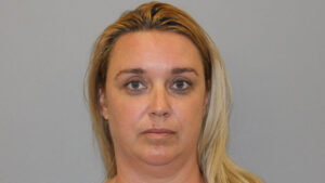 Arizona accounting clerk sentenced to 5 years for embezzling from business, charity