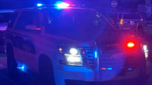 Teen arrested in connection to south Phoenix shooting that left 1 dead, 1 hospitalized